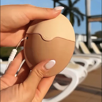Marbl Sunscreen applicator